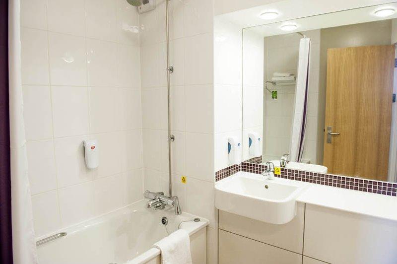 Premier Inn Bristol Filton מראה חיצוני תמונה